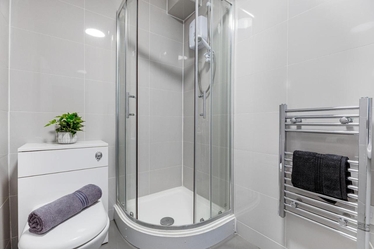 לייסטר The Nines Aparthotel By Aluxor מראה חיצוני תמונה